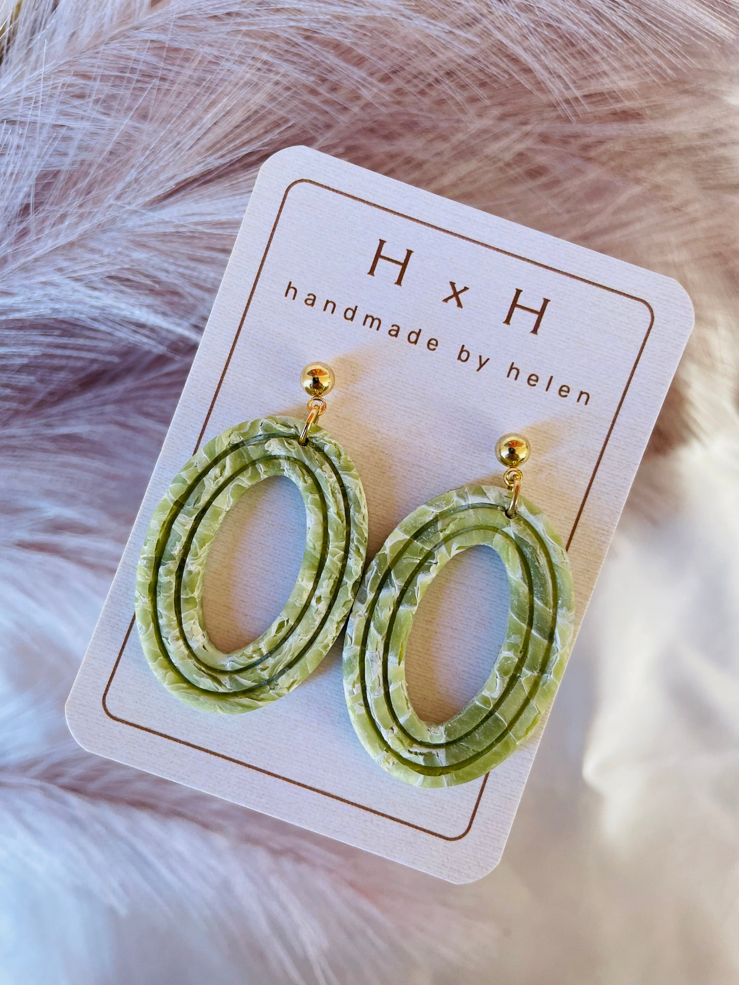 imprinted oval